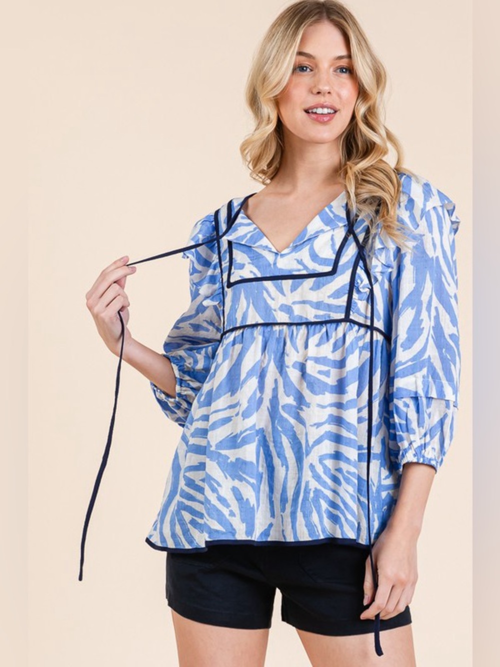 Lime 'N' Chili Graphic Print Solid Trim Quarter Sleeve Blouse